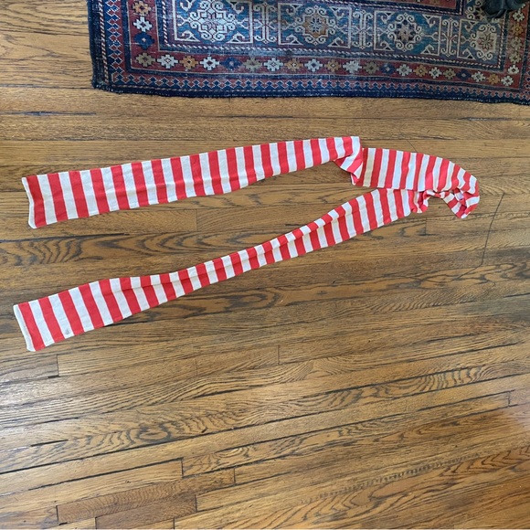 Great orange is red and white/off-white long scarf - Picture 3 of 3